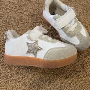 Size 5 Sparkle Star Shoes for Baby Girls